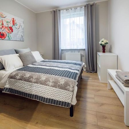 Apartament Liliowa 4 Z Tarasem Kudowa Zdroj Exterior photo