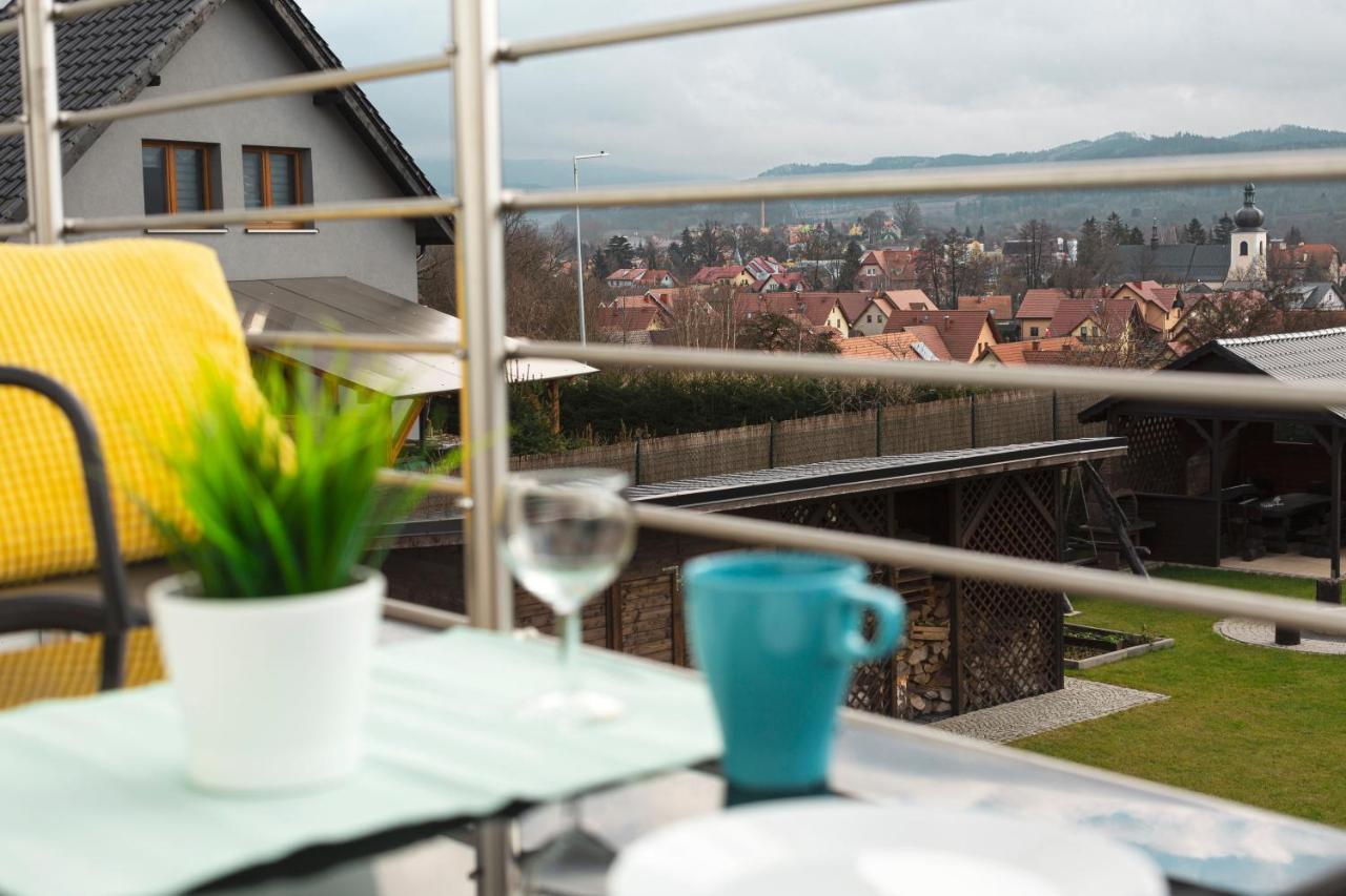 Apartament Liliowa 4 Z Tarasem Kudowa Zdroj Exterior photo